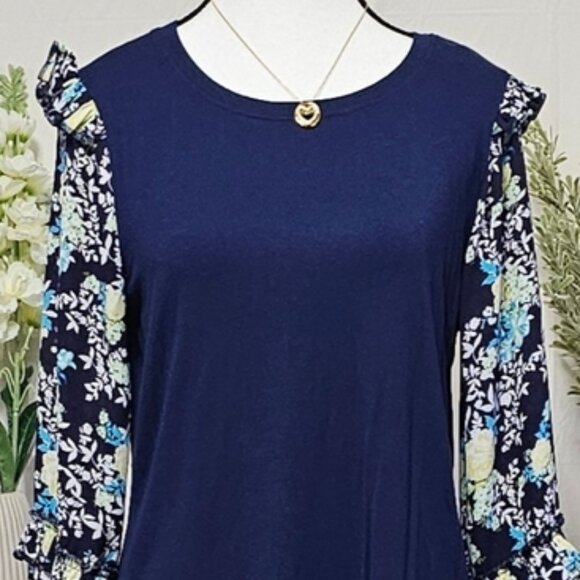 🛑1/$5•2/$9•3/$13🛑 FINAL PRICED ITEM! BUY NOW or BUNDLE TO SAVE MORE! - Picture 3 of 16